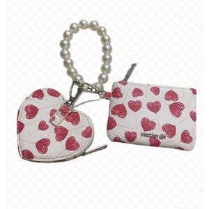 Madden Girl Red Hearts Key and Card Holder Set with a Pearl Style Wristlet Strap
